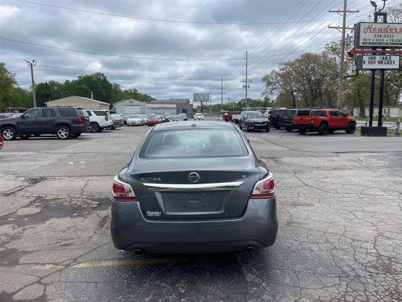 Nissan Altima 2.5 2015
