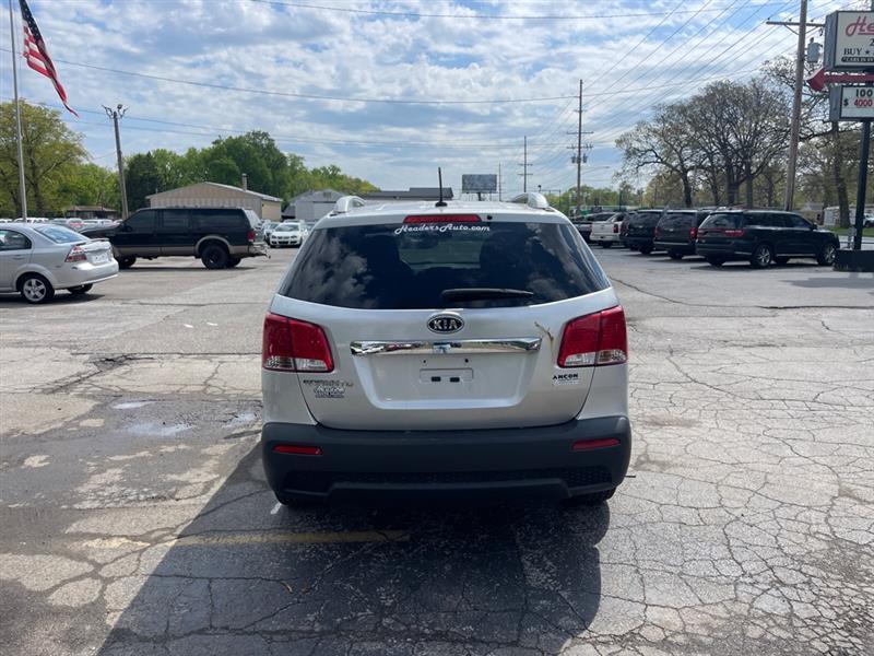 Kia Sorento LX 2WD 2012