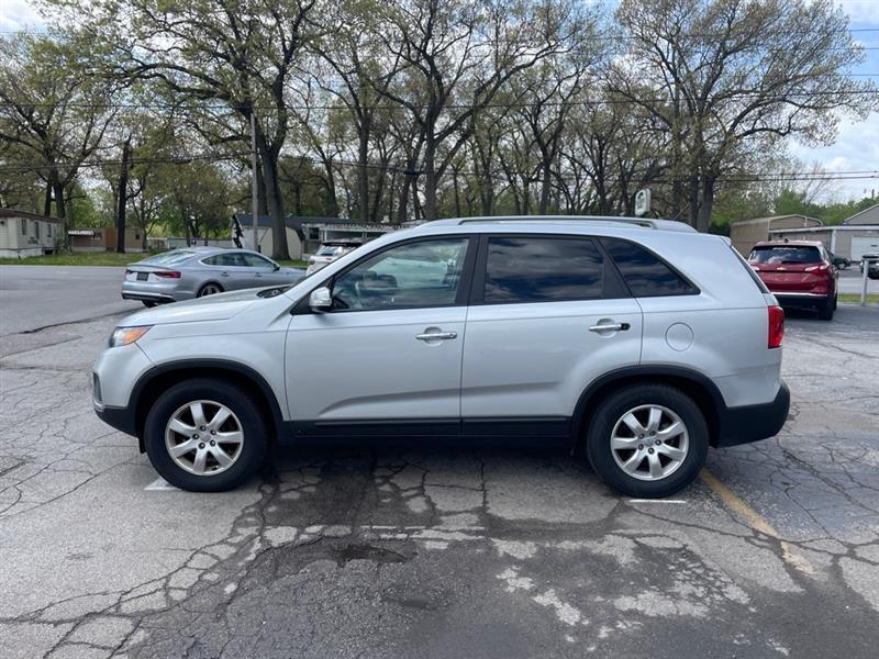 Kia Sorento LX 2WD 2012