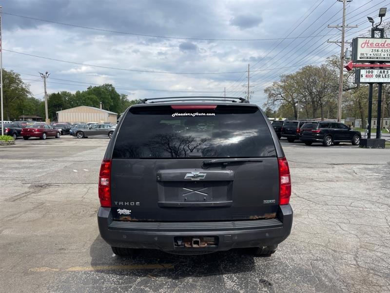 Chevrolet Tahoe LT 4WD 2011