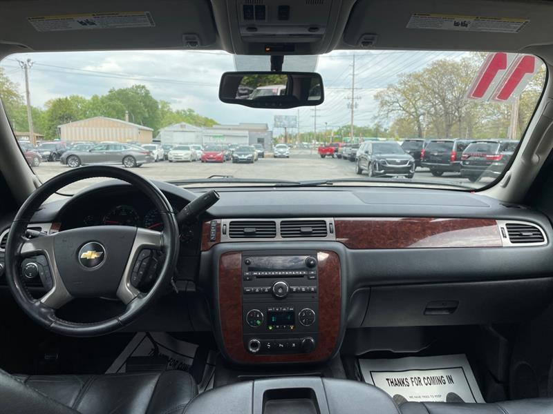 Chevrolet Tahoe LT 4WD 2011
