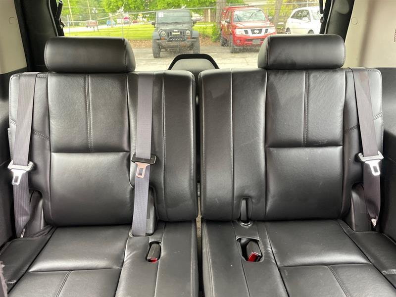 Chevrolet Tahoe LT 4WD 2011