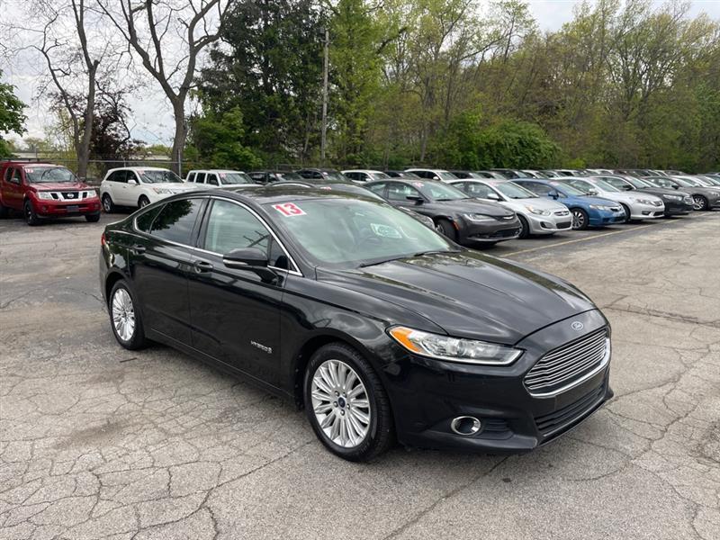 Ford Fusion Hybrid SE 2013