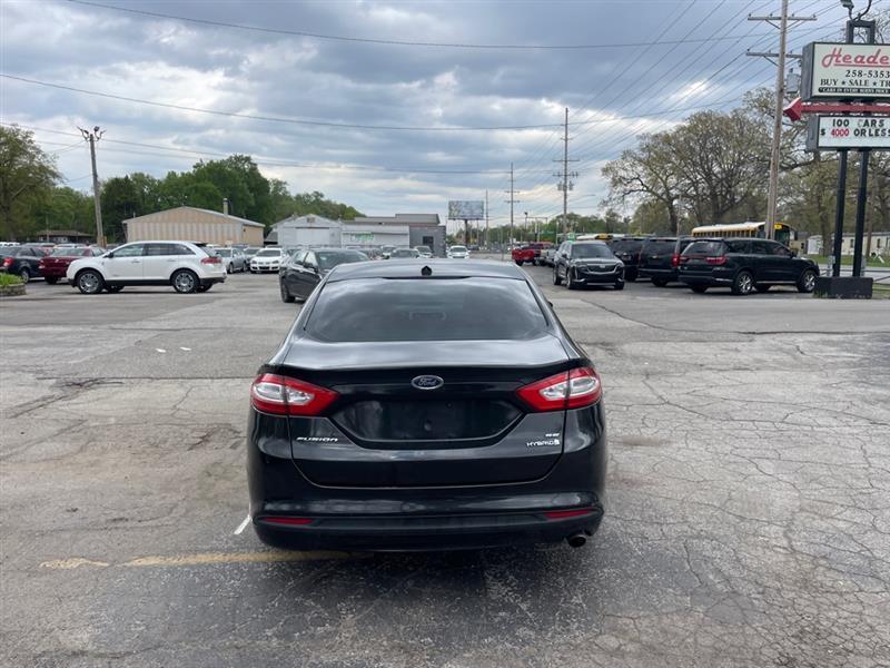 Ford Fusion Hybrid SE 2013