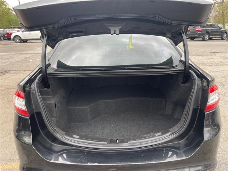 Ford Fusion Hybrid SE 2013