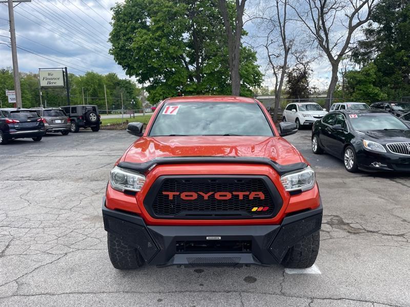 Toyota Tacoma SR5 Double Cab Long Bed V6 6AT 2WD 2017