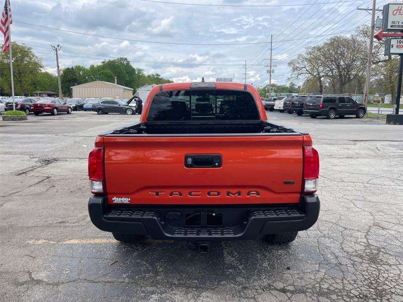 Toyota Tacoma SR5 Double Cab Long Bed V6 6AT 2WD 2017