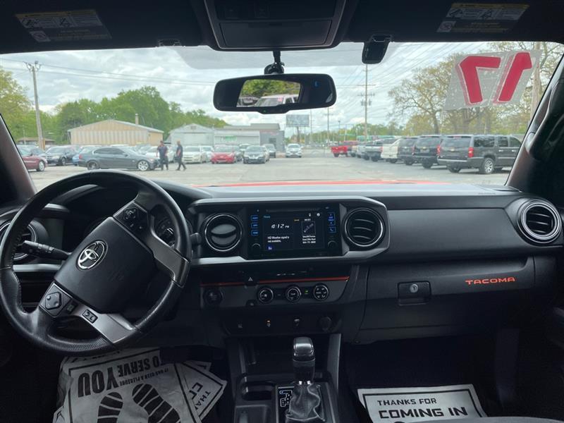 Toyota Tacoma SR5 Double Cab Long Bed V6 6AT 2WD 2017