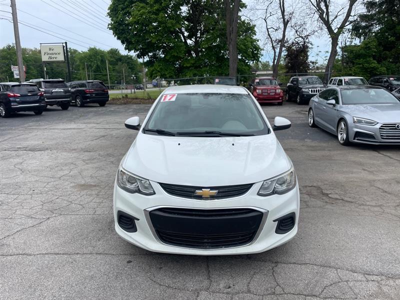 Chevrolet Sonic FL Auto Hatchback 2017
