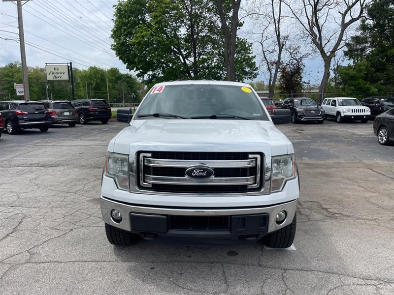 Ford F-150 XL SuperCrew 5.5-ft. Bed 4WD 2014