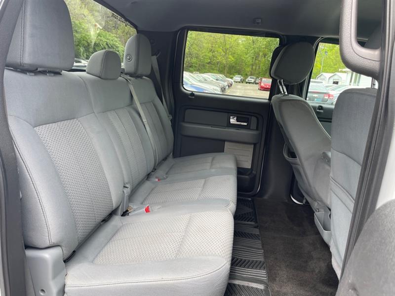 Ford F-150 XL SuperCrew 5.5-ft. Bed 4WD 2014