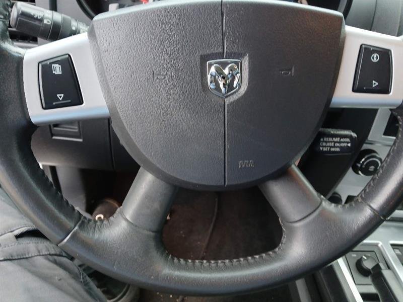 Dodge Nitro SXT 4WD 2011