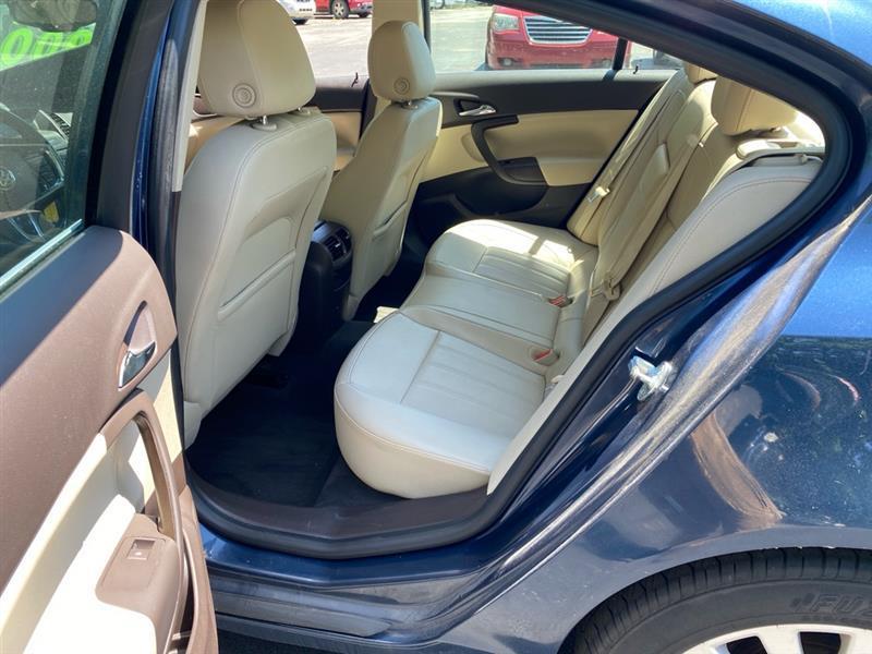 Buick Regal CXL - 1XL 2011
