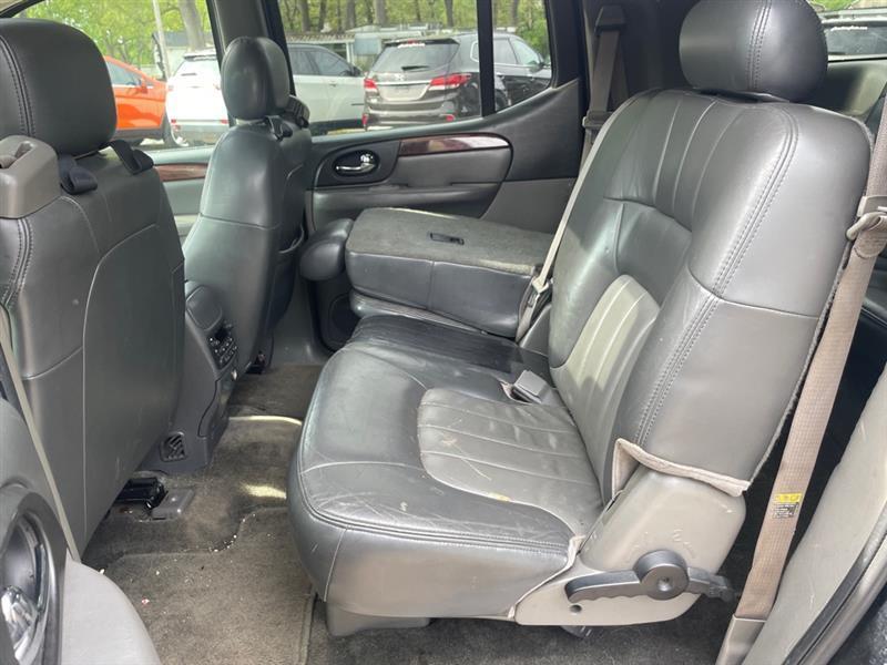 GMC Envoy XL SLE 4WD 2003