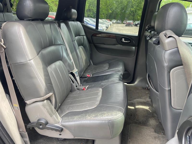 GMC Envoy XL SLE 4WD 2003