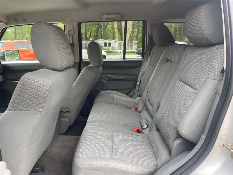 Jeep Commander Sport 4WD 2007