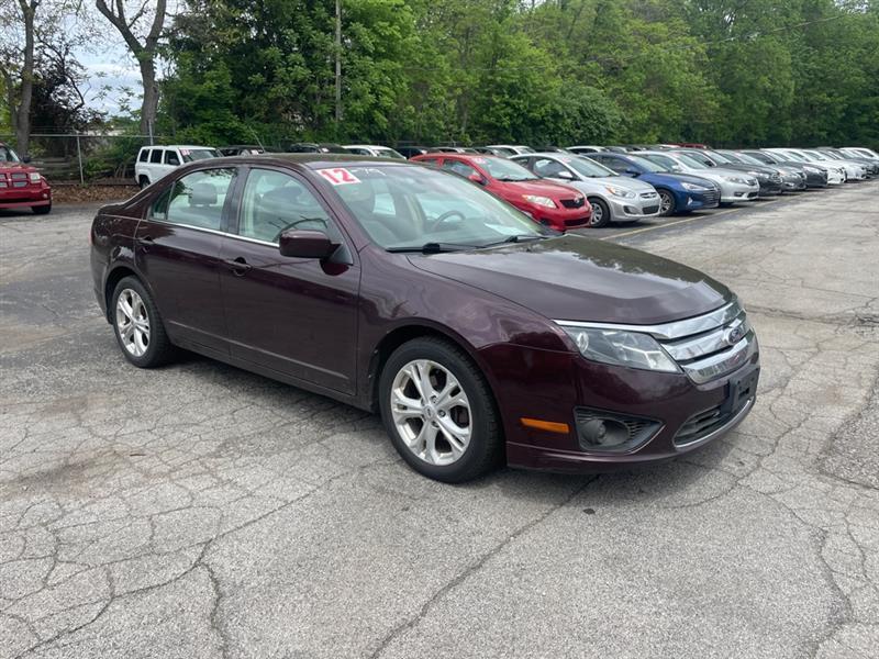 Ford Fusion SE 2012