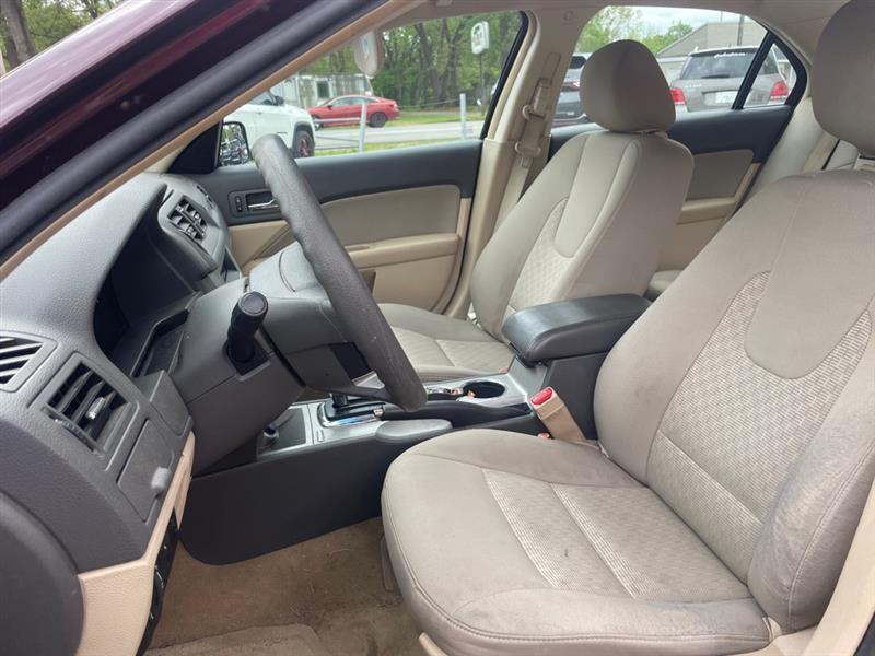 Ford Fusion SE 2012