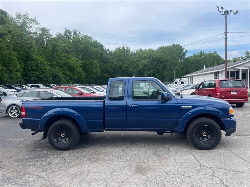 Ford Ranger XLT SuperCab 4-Door 2WD 2011