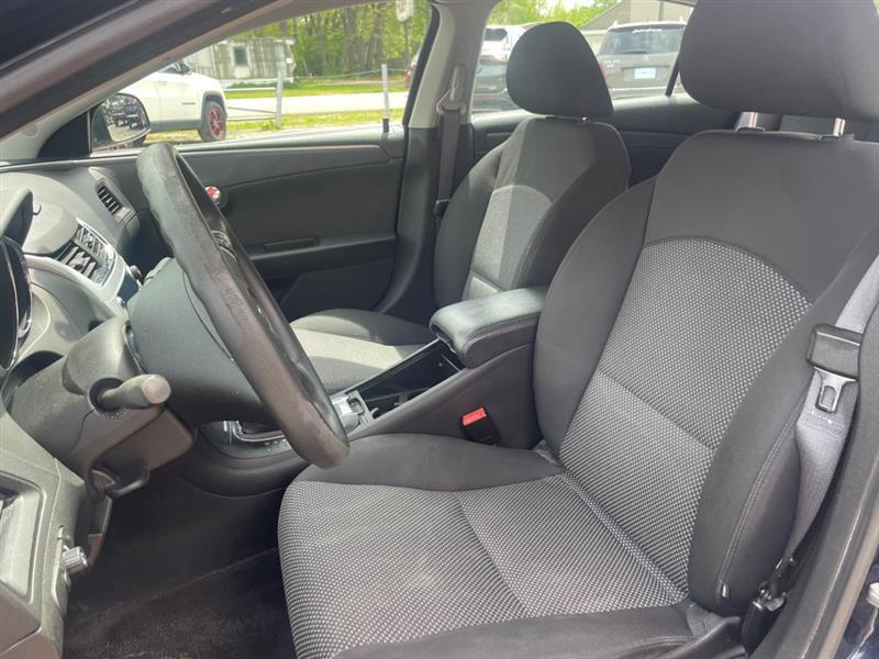 Chevrolet Malibu 1LT 2012
