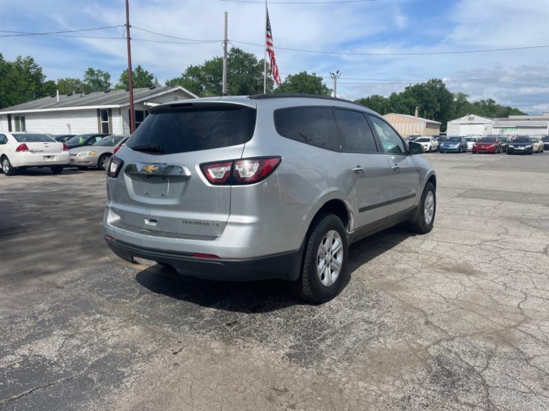 Chevrolet Traverse LS FWD 2013