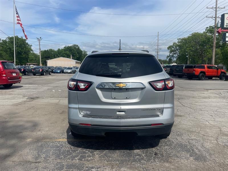 Chevrolet Traverse LS FWD 2013