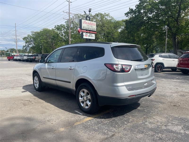Chevrolet Traverse LS FWD 2013