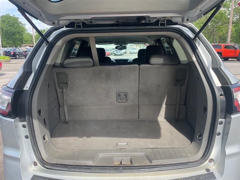 Chevrolet Traverse LS FWD 2013