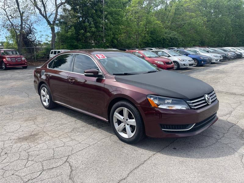 Volkswagen Passat 2.5L SE MT 2013