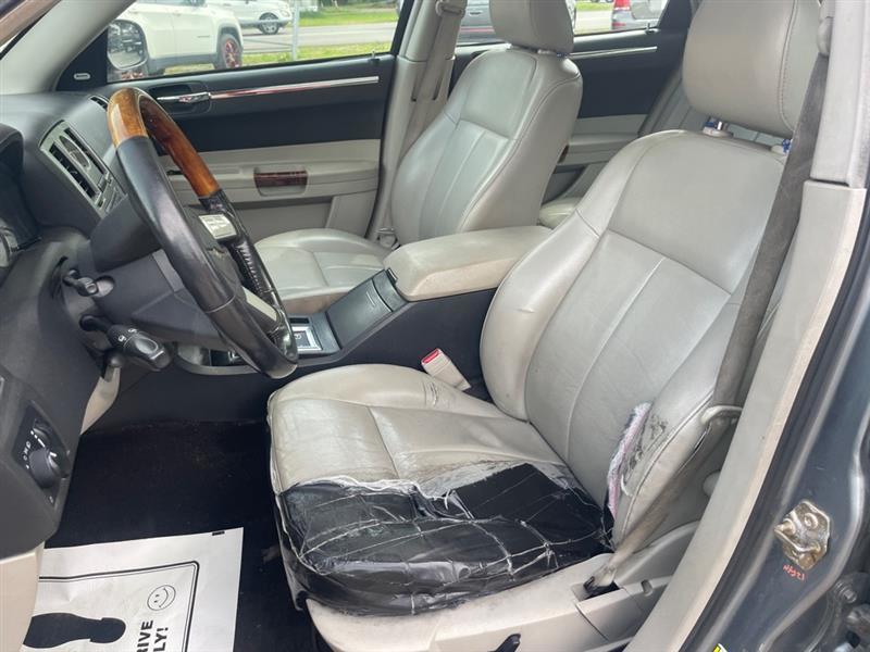 Chrysler 300 Touring 2006