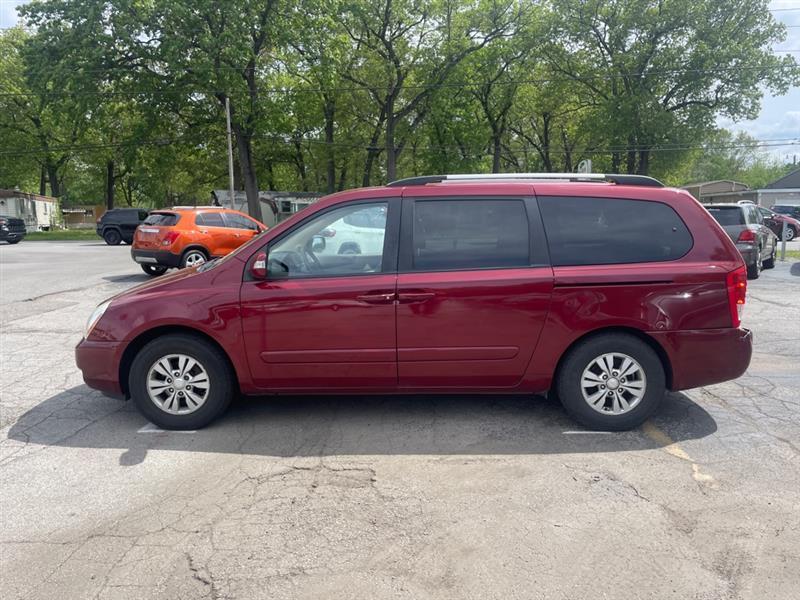 Kia Sedona LX LWB 2012