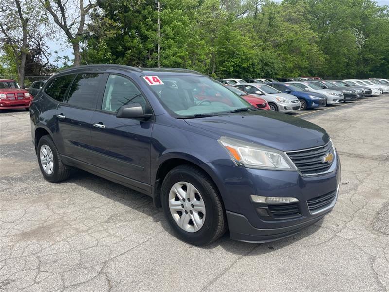 Chevrolet Traverse LS FWD w/PDC 2014