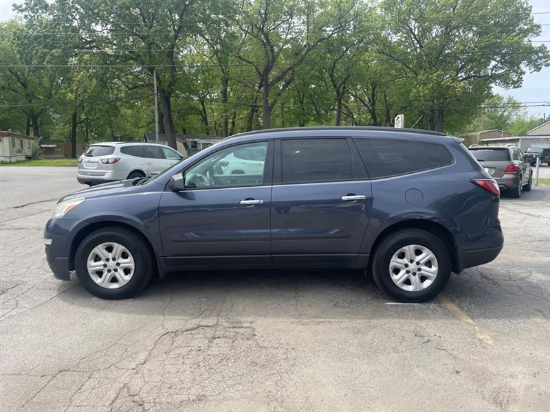 Chevrolet Traverse LS FWD w/PDC 2014