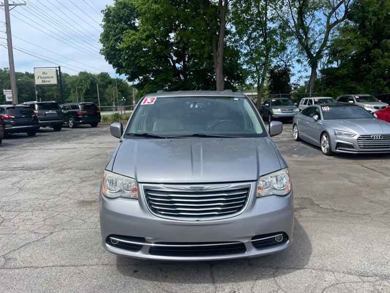 Chrysler Town & Country Touring 2013