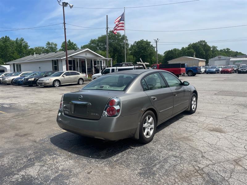 Nissan Altima 2.5 S 2005