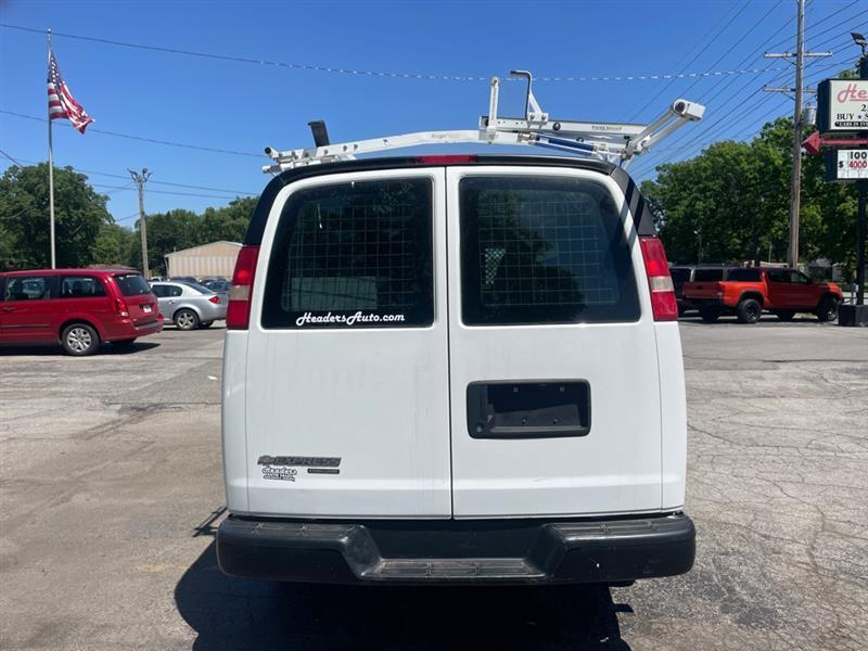 Chevrolet Express 2500 Cargo 2012