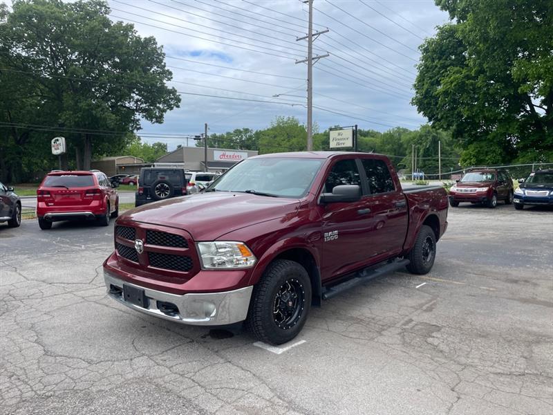 2016 RAM 1500 SLT Crew Cab SWB 4WD