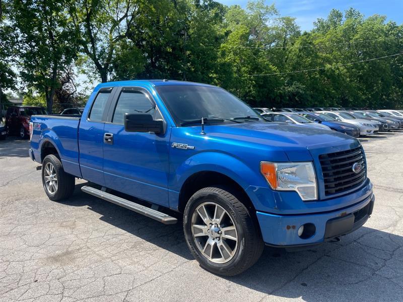 Ford F-150 XL SuperCab 8-ft. Bed 4WD 2014