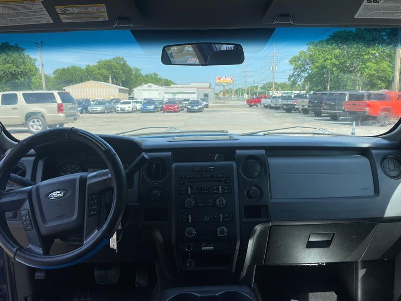 Ford F-150 XL SuperCab 8-ft. Bed 4WD 2014