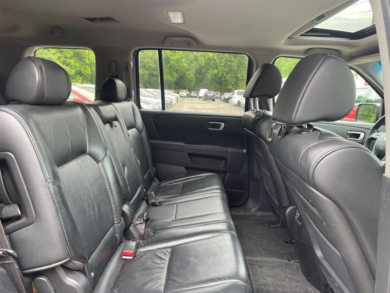 Honda Pilot EX-L 4WD 5-Spd AT 2011