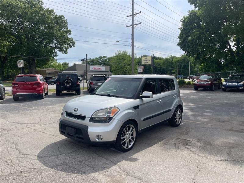 Kia Soul + 2011