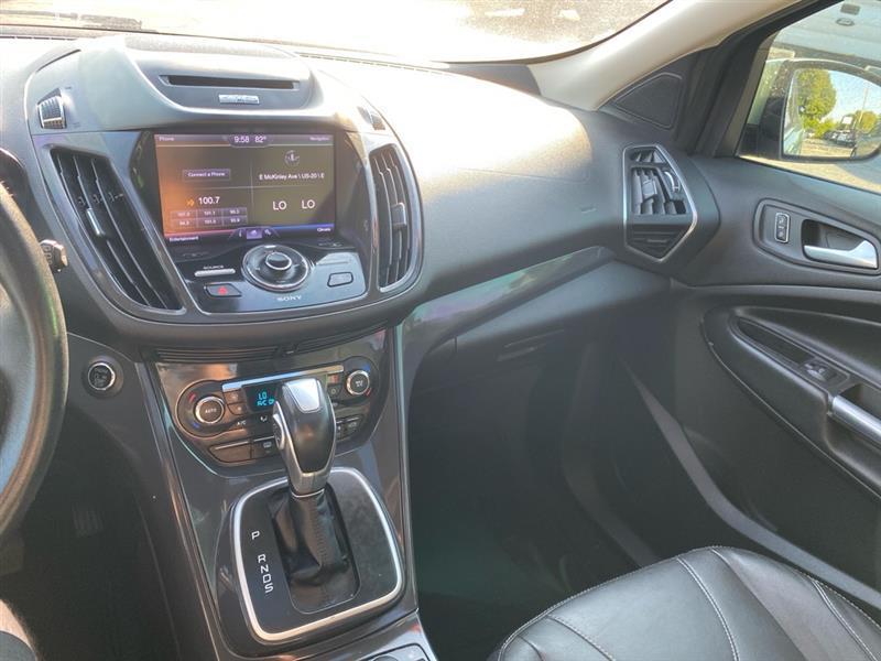 Ford Escape Titanium 4WD 2013