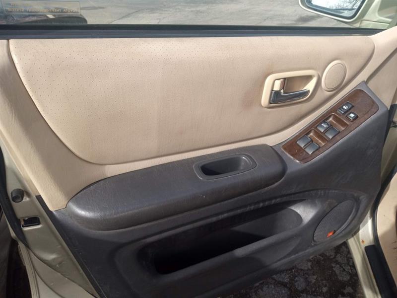 Toyota Highlander Limited V6 4WD 2002