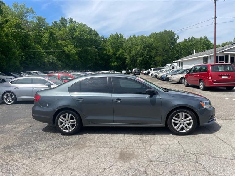 Volkswagen Jetta S 6A 2015