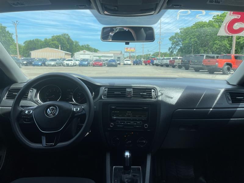 Volkswagen Jetta S 6A 2015