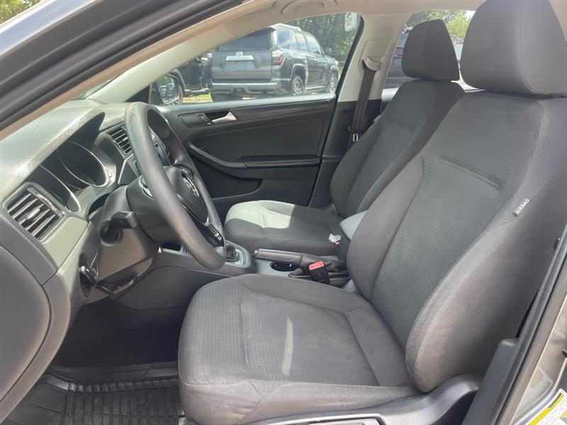 Volkswagen Jetta S 6A 2015