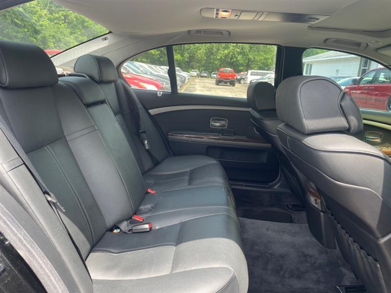 BMW 7-Series 745Li 2004