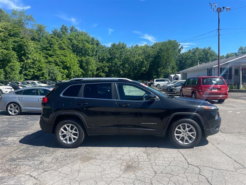 Jeep Cherokee Latitude 4WD 2014