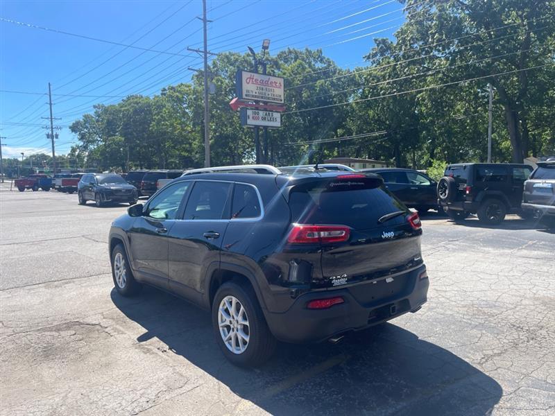 Jeep Cherokee Latitude 4WD 2014