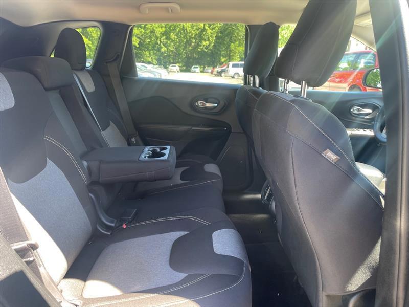 Jeep Cherokee Latitude 4WD 2014